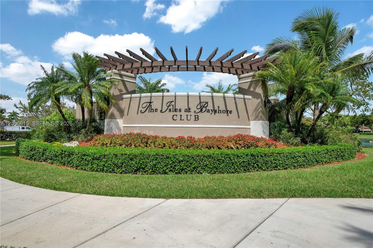 9318 SW 220th St, Cutler Bay, FL 33190 Photo