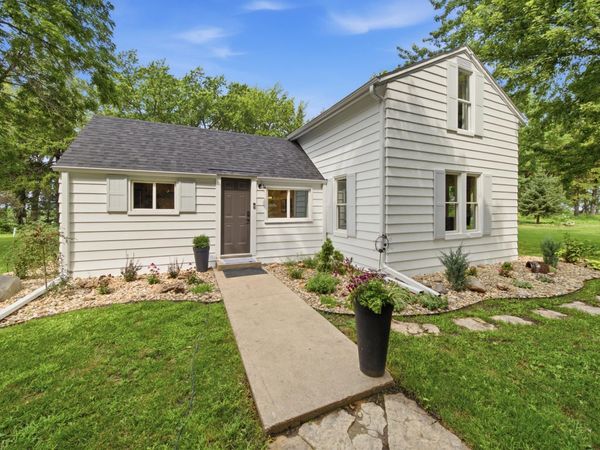 10337 30 Highway SW, Hayfield, MN 55940