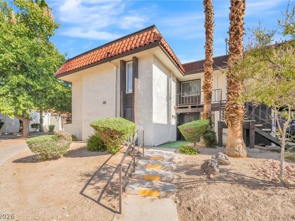 1405 Vegas Valley Drive, Unit 226, Las Vegas, NV 89169