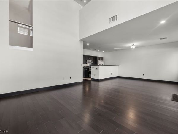 4565 Dean Martin Drive, Unit 102, Las Vegas, NV 89103