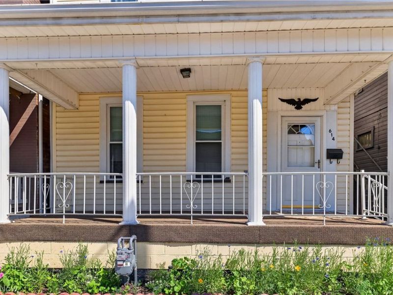 614 Main Street, Wellsville, OH 43968 Photo 2