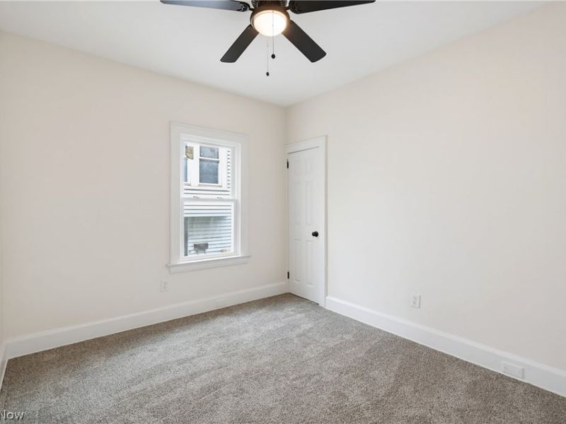 7822 Laumar Avenue, Cleveland, OH 44105 Photo 13