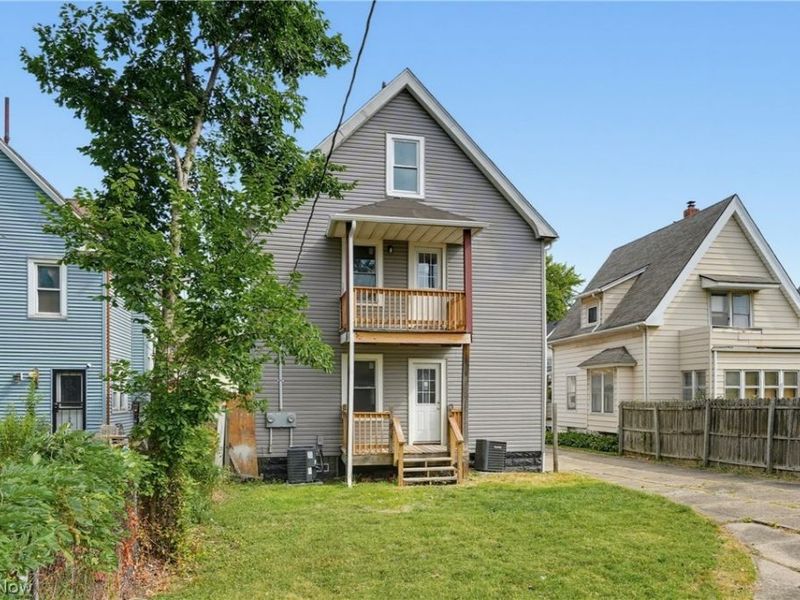 7822 Laumar Avenue, Cleveland, OH 44105 Photo 3