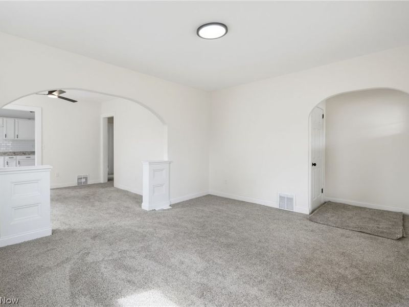 7822 Laumar Avenue, Cleveland, OH 44105 Photo 4