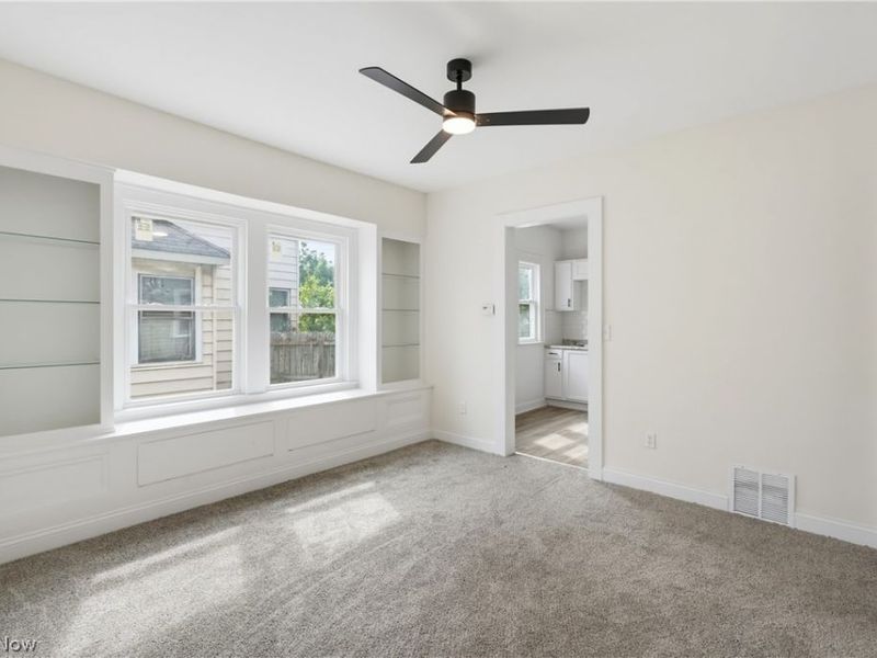 7822 Laumar Avenue, Cleveland, OH 44105 Photo 7