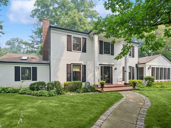 Highland Park, IL 60035