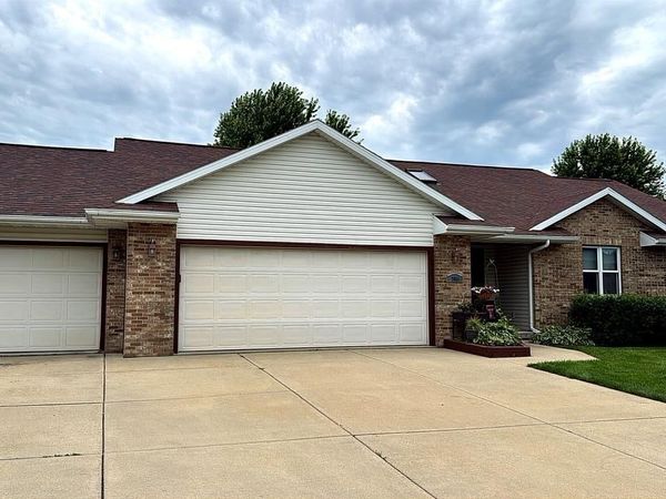 704 Augusta Drive, Waunakee, WI 53597