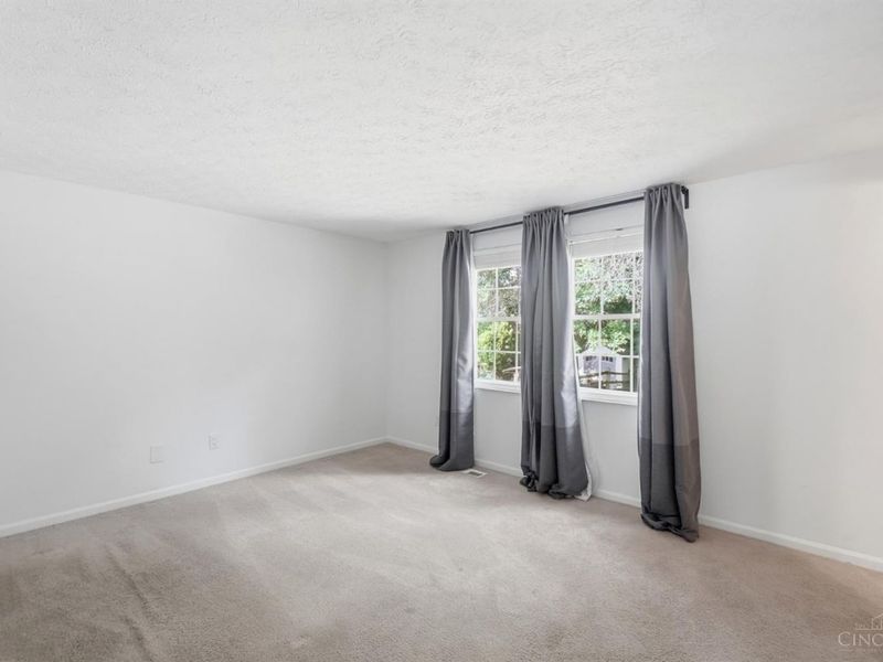 8943 Pembrooke Street, Deerfield Twp., OH 45039 Photo 14