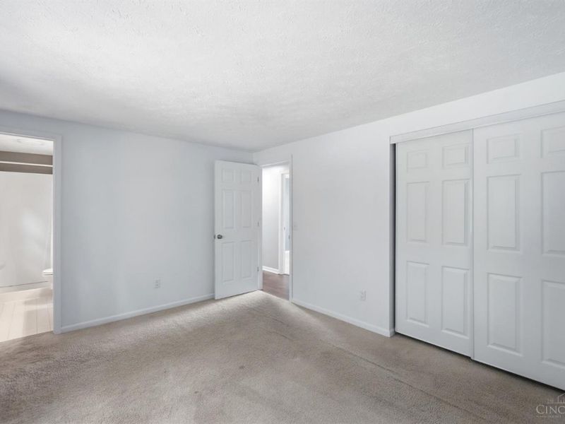 8943 Pembrooke Street, Deerfield Twp., OH 45039 Photo 16