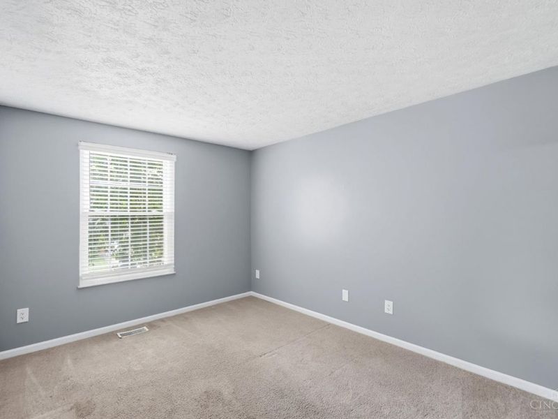 8943 Pembrooke Street, Deerfield Twp., OH 45039 Photo 19