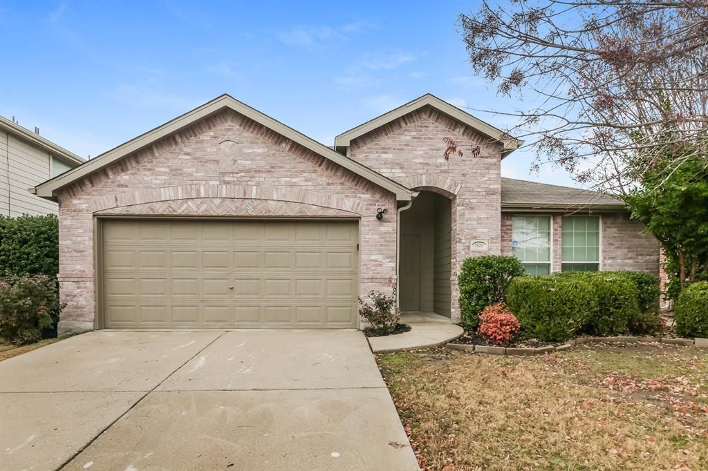 1829 Canvasback Drive, Aubrey, TX 76227 Main Photo
