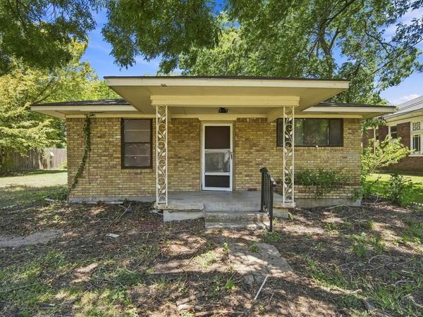 204 Methodist Street, Red Oak, TX 75154