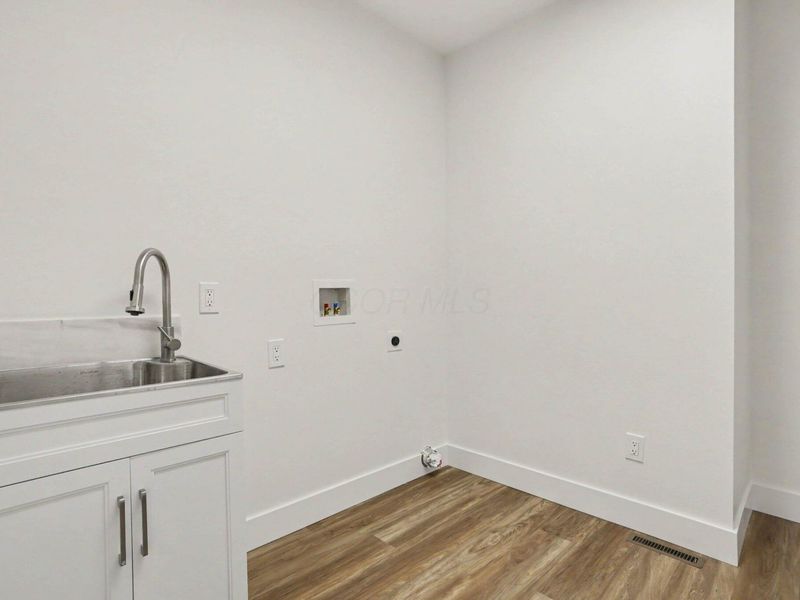 26 North Street, Utica, OH 43080 Photo 18