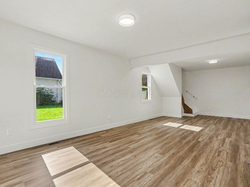 26 North Street, Utica, OH 43080 Photo 9