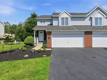 5477 Village Station Circle, Buffalo, NY 14221