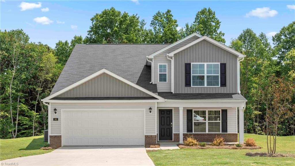 527 Baymeade Drive, Lexington, NC 27295 Main Photo