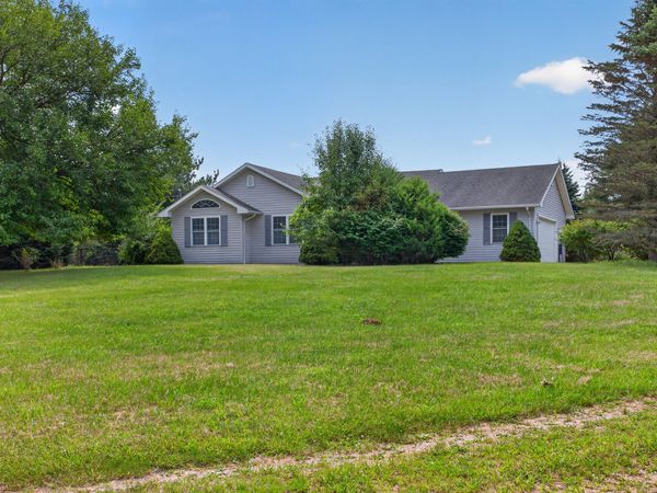 10909 Waterloo-Munith Road, Munith, MI 49259