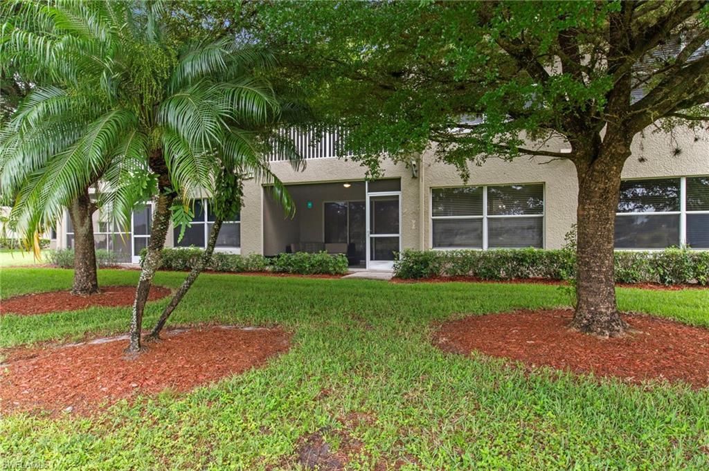 2261 Somerset Ridge Dr, Unit 103, Lehigh Acres, FL 33973 Photo