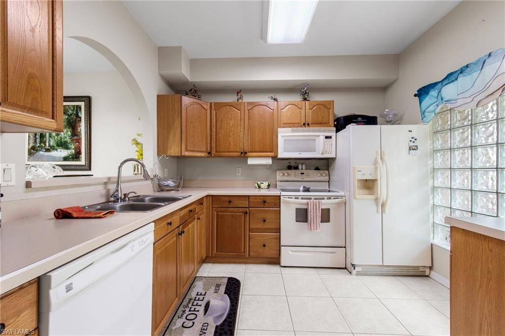 2261 Somerset Ridge Dr, Unit 103, Lehigh Acres, FL 33973 Photo