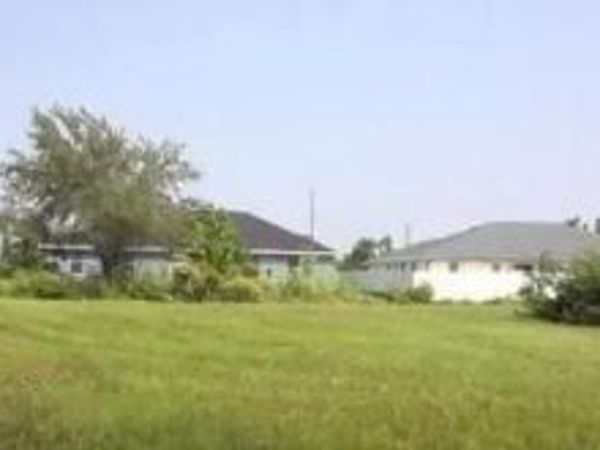 2237 SW 1ST STREET , CAPE CORAL, FL 33991