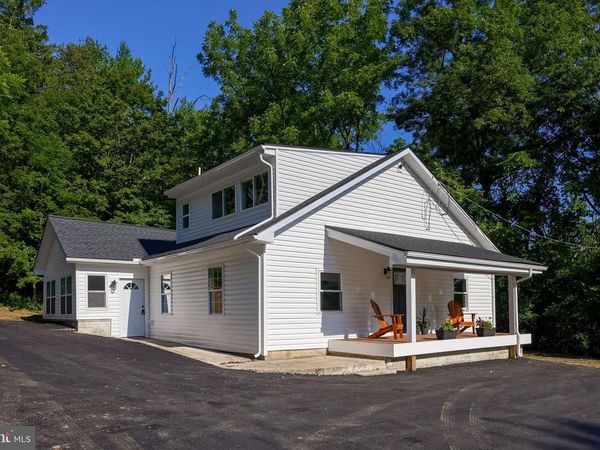 250 MAIN STREET, MOHNTON, PA 19540