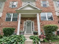 1021 Crane Point, Elgin, IL 60124 primary photo