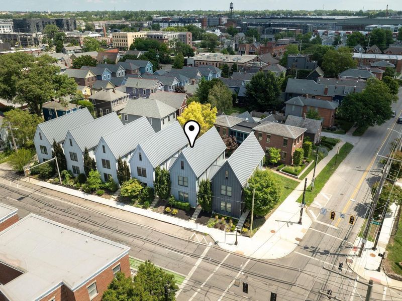 978 Summit Street, Columbus, OH 43201 Photo 2