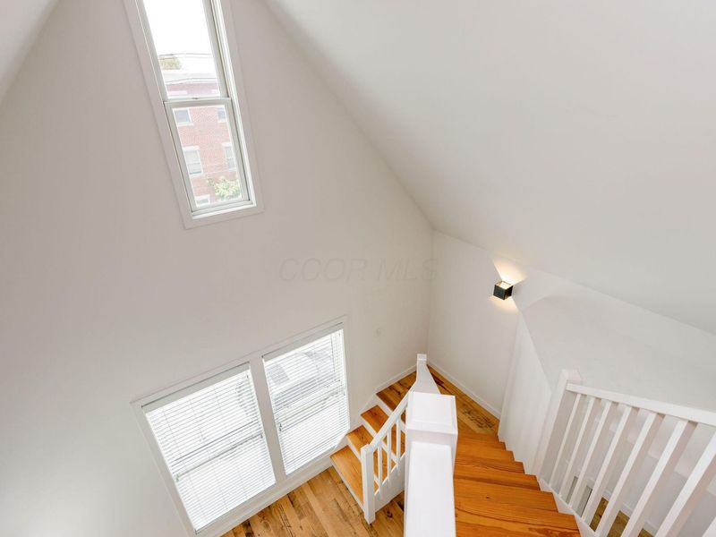 978 Summit Street, Columbus, OH 43201 Photo 26