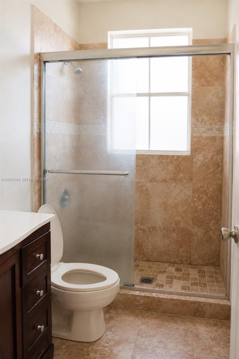16474 SW 84th St, Miami, FL 33193 Photo
