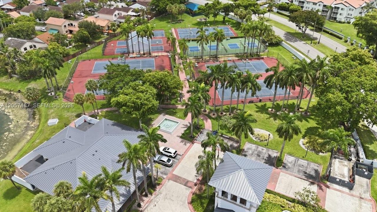 6473 NW 170th Ln , Hialeah, FL 33015 Photo