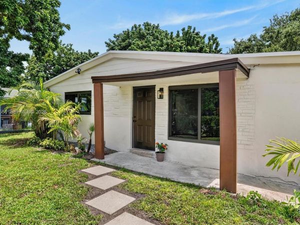 5626 Raleigh St, Hollywood, FL 33021