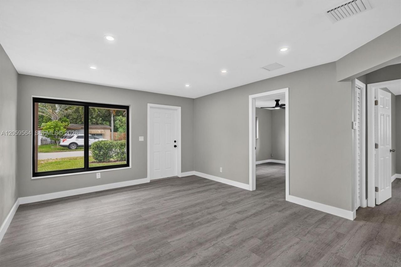5626 Raleigh St, Hollywood, FL 33021 Photo