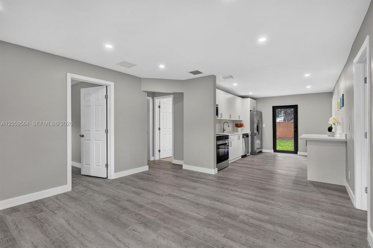 5626 Raleigh St, Hollywood, FL 33021 Photo