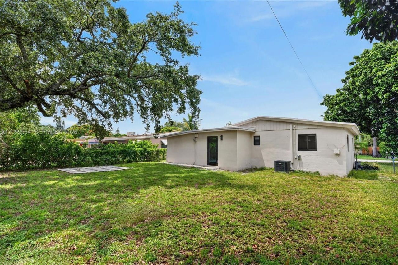 5626 Raleigh St, Hollywood, FL 33021 Photo