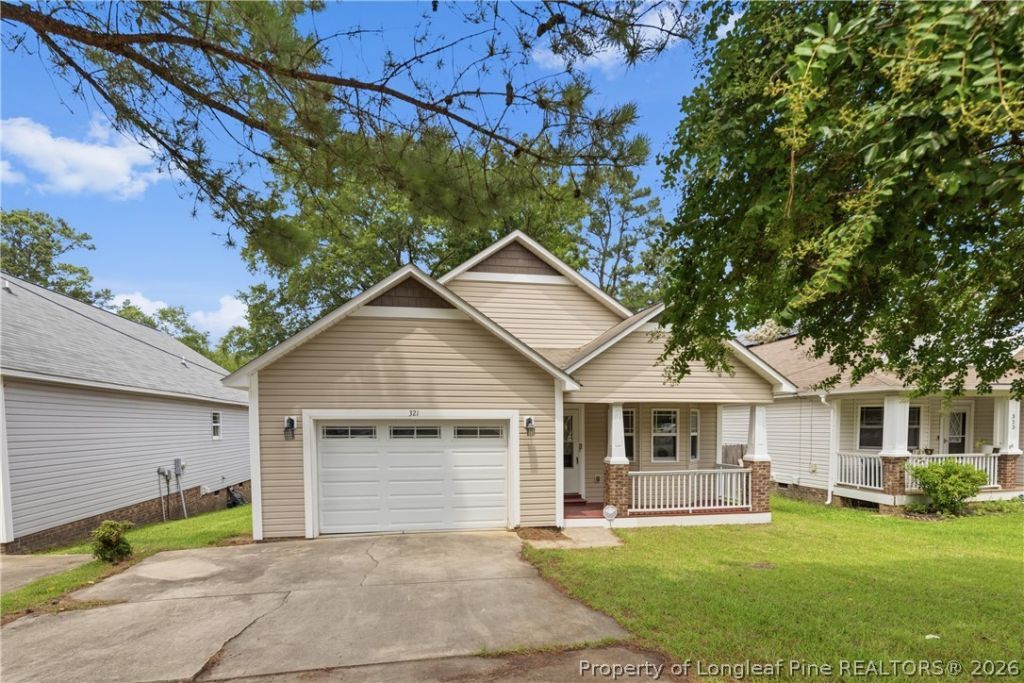321 Tokay Drive, Fayetteville, NC 28311 Main Photo