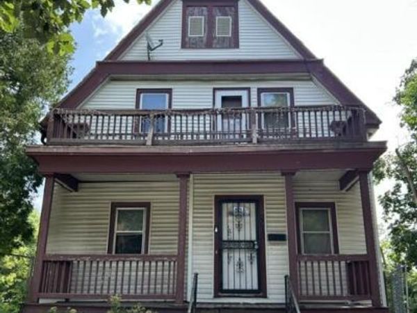 2012 N 36th STREET, Milwaukee, WI 53208