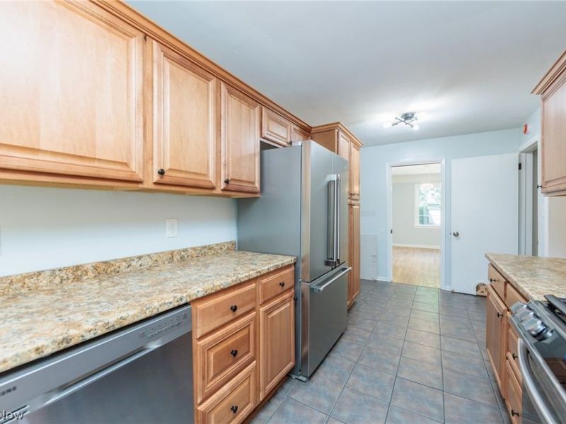 3516 Meadowbrook Boulevard, Cleveland Heights, OH 44118 Photo 16