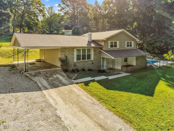 155 Chestnut Hill Rd, Harriman, TN 37748