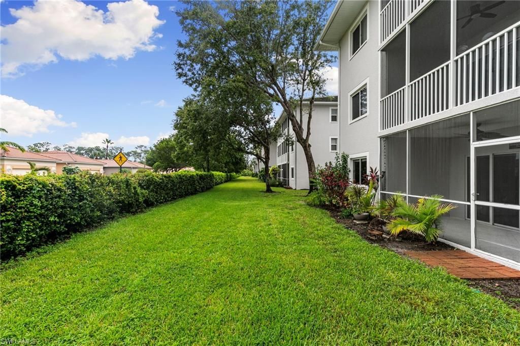 7839 Regal Heron Cir, Unit 106, Naples, FL 34104 Photo