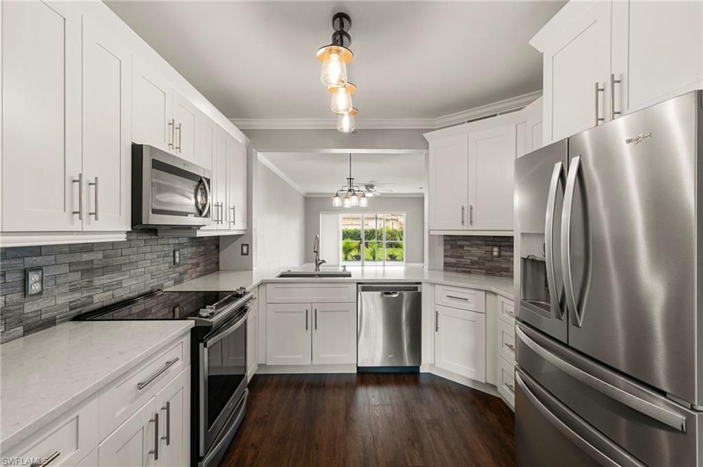 7839 Regal Heron Cir, Unit 106, Naples, FL 34104 Photo