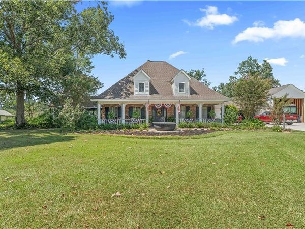 32295 KEILA Drive , Springfield, LA 70462
