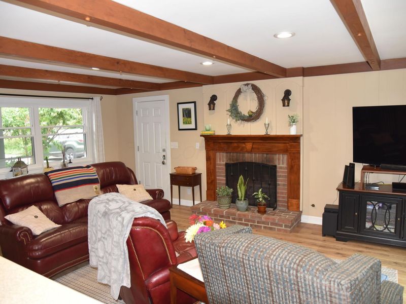 961 Lynbrook Road , Columbus, OH 43235 Photo 8