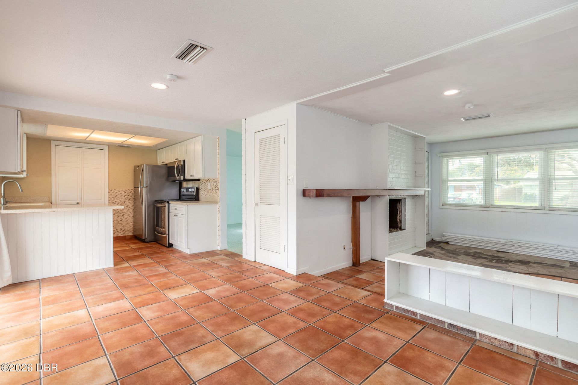 808 E 16th Avenue, New Smyrna Beach, FL 32169 Photo