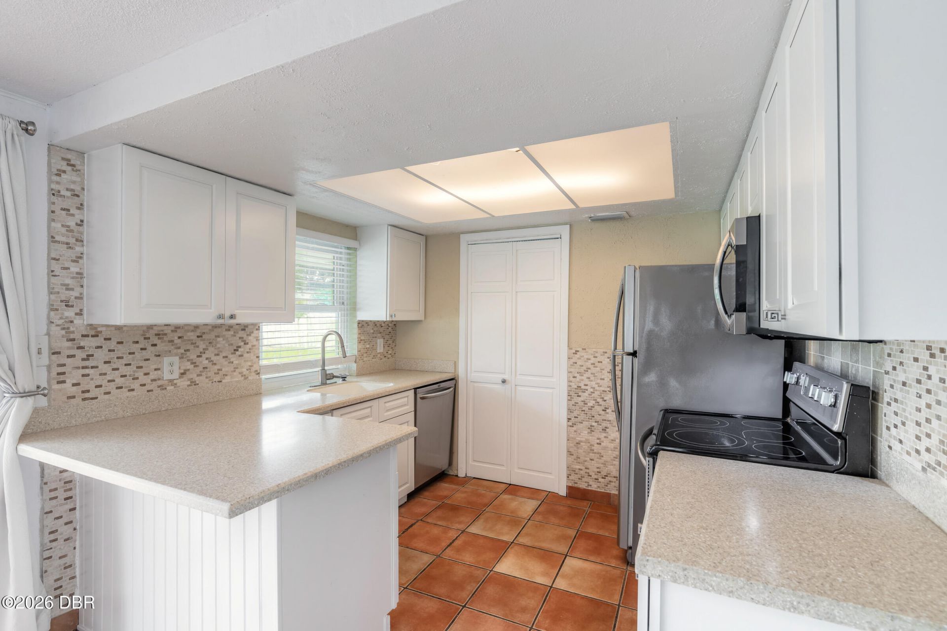808 E 16th Avenue, New Smyrna Beach, FL 32169 Photo