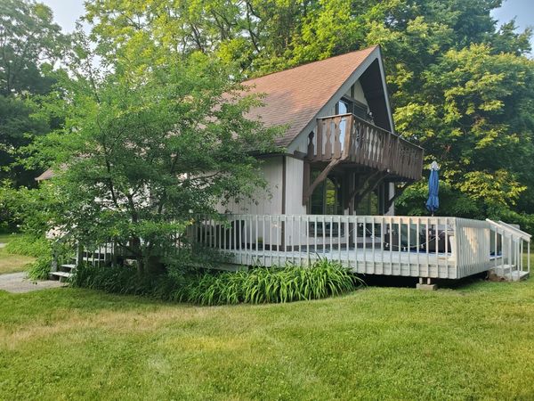 2920 Regner Road , McHenry, IL 60051