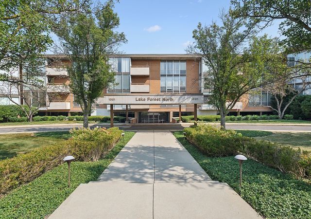 1301 N Western Avenue, Unit 332, Lake Forest, IL 60045 Main Photo