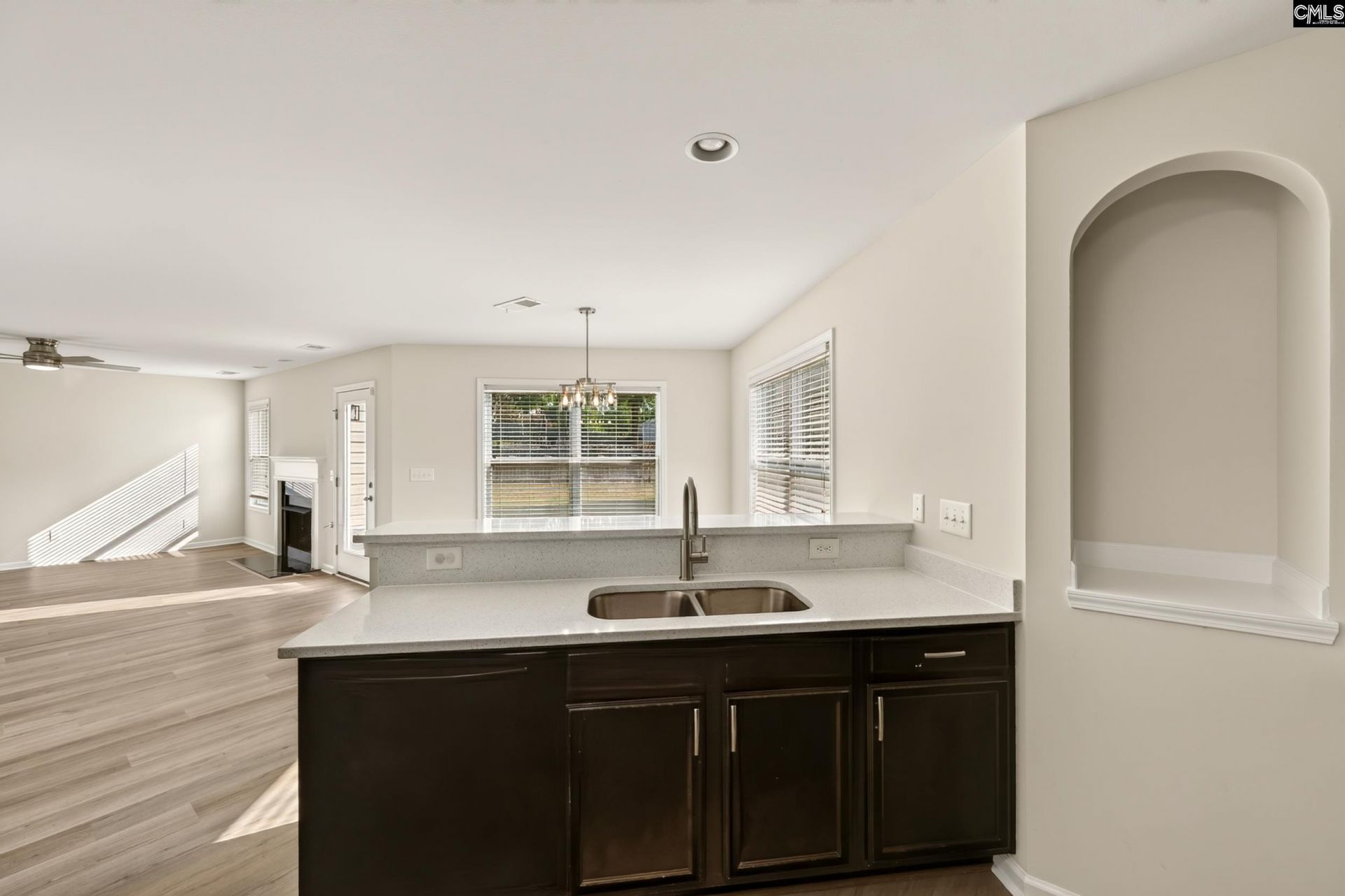 302 Meadow Ridge Court Photo 11