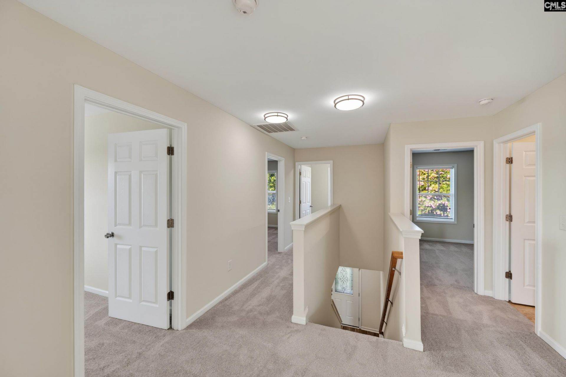 302 Meadow Ridge Court Photo 17