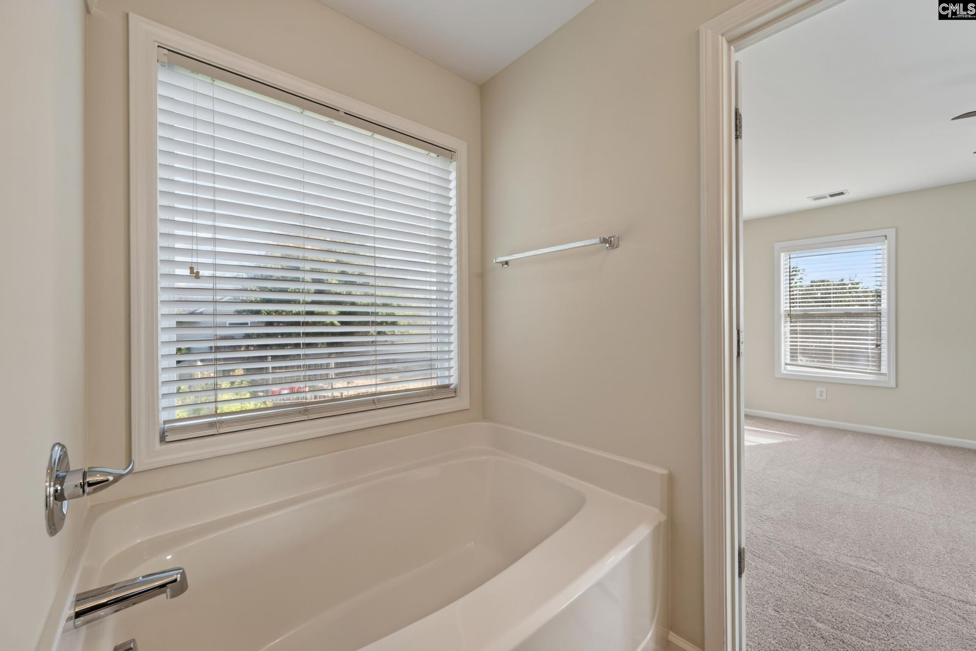 302 Meadow Ridge Court Photo 26