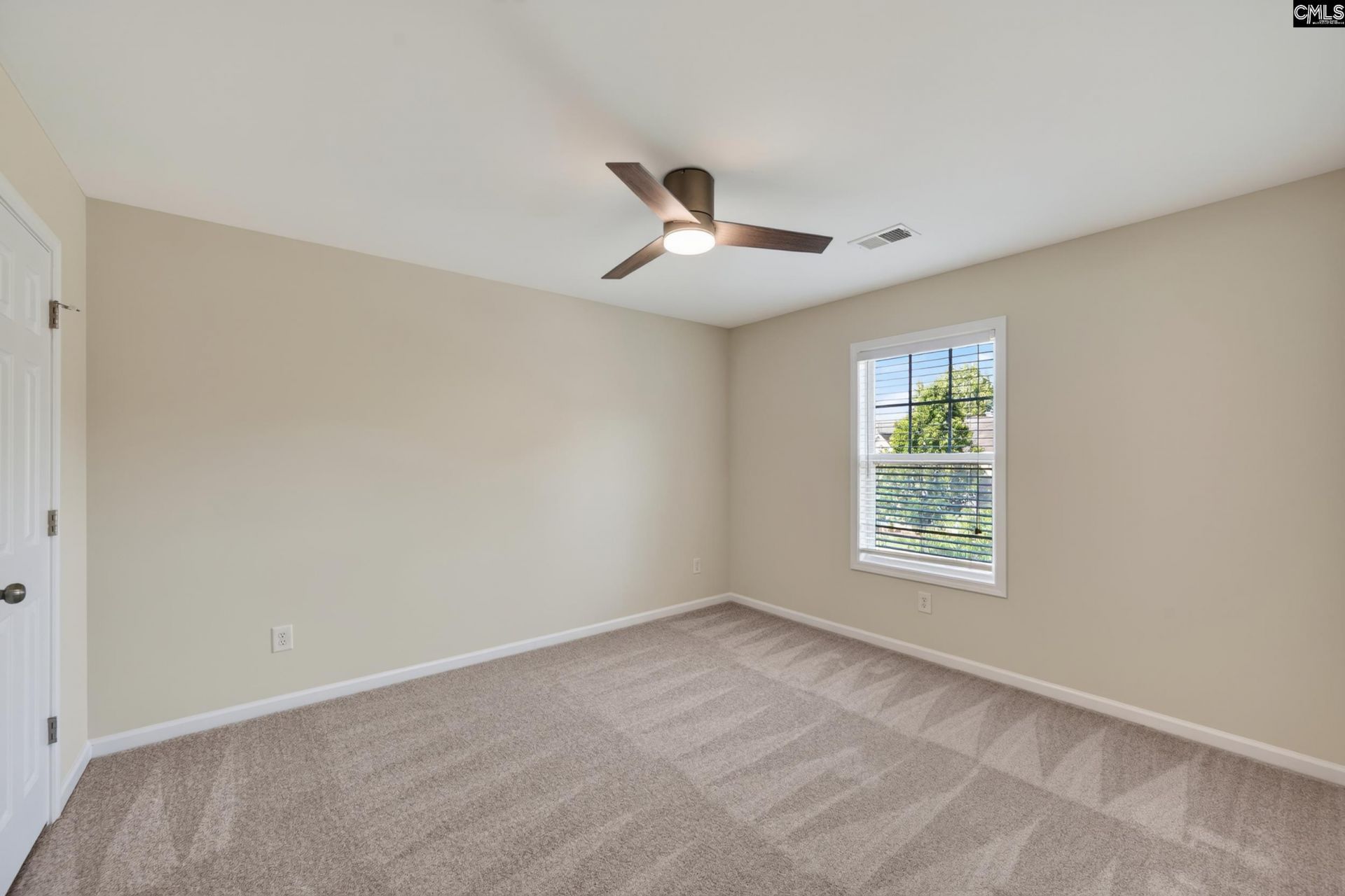 302 Meadow Ridge Court Photo 32